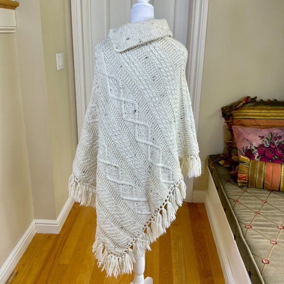 Chunky Knit Poncho Cape Fringe Button Ivory (OS) - Picture 4 of 9